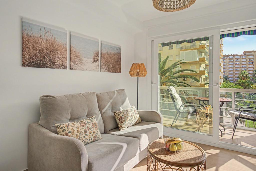 شقة للإيجار في Algarrobo Costa