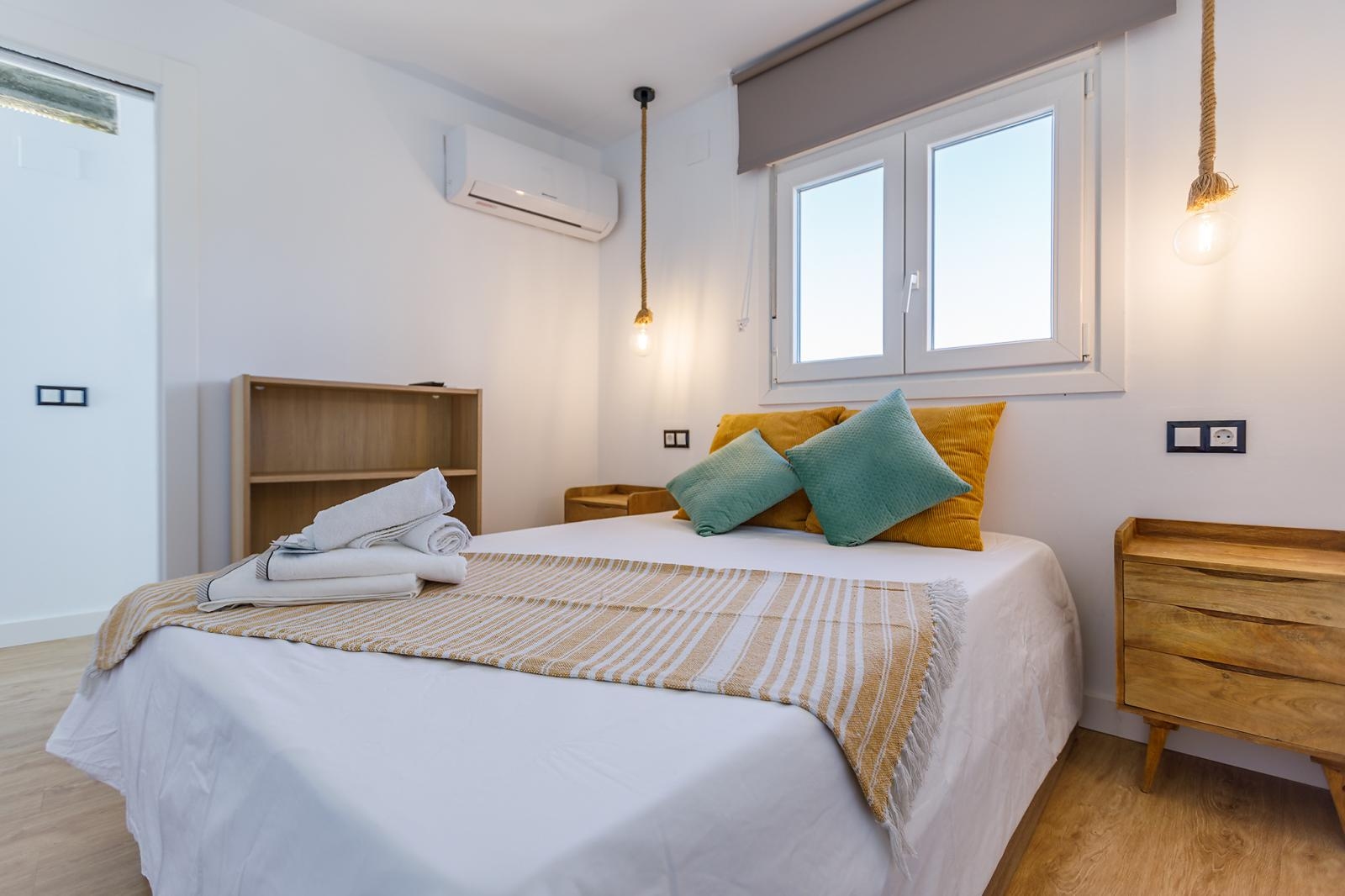 Herrliche Luxus-Wohnung direkt am Strand in Torre del Mar, Malaga, Costa del Sol