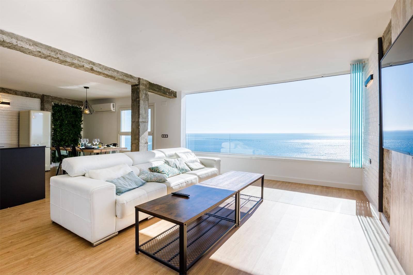 Magnifique appartement de luxe sur le front de mer à Torre del Mar, Malaga, Costa del Sol