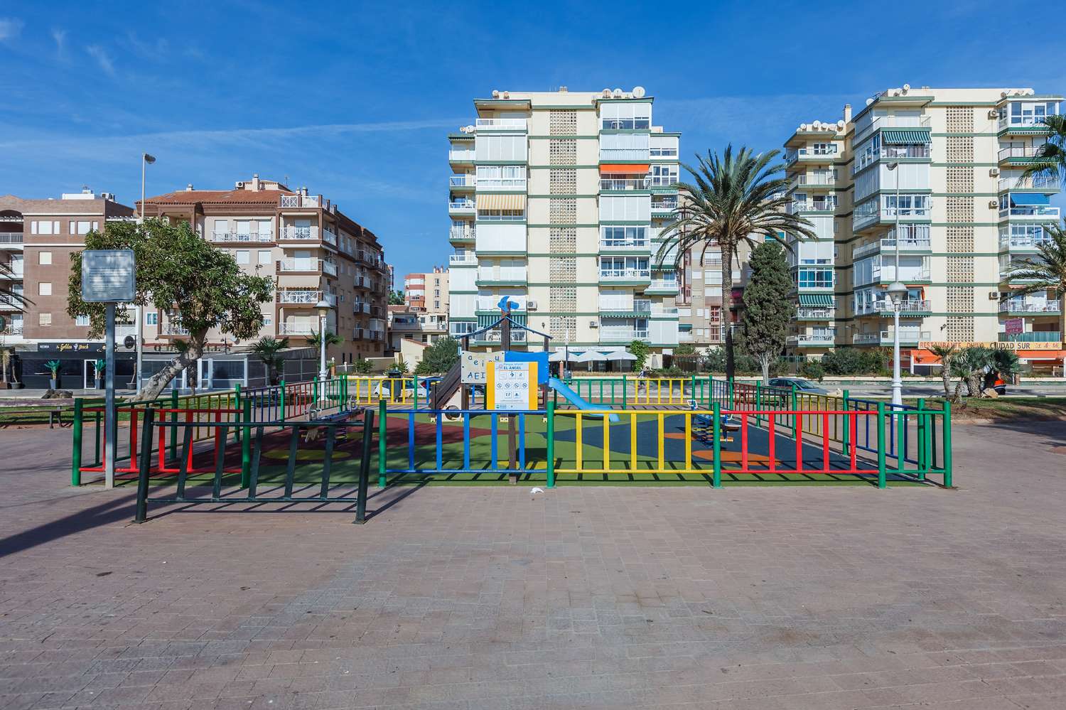 Apartment mit zwei Schlafzimmern direkt am Strand im Zentrum von Torre del Mar