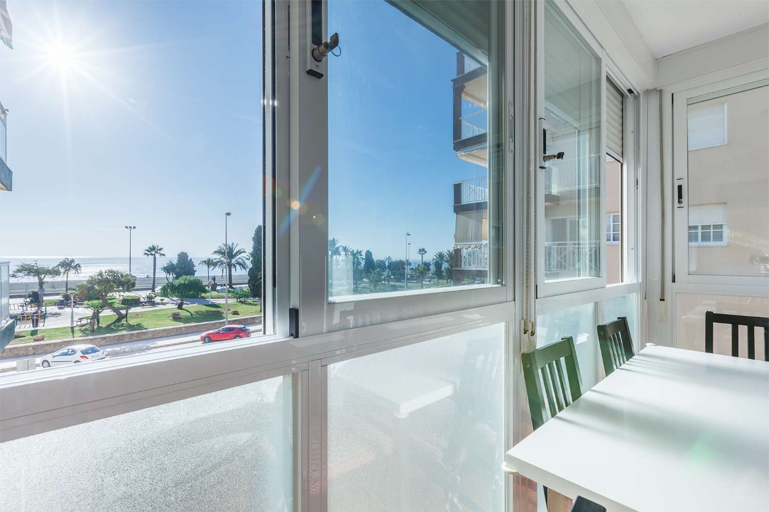 Apartment mit zwei Schlafzimmern direkt am Strand im Zentrum von Torre del Mar