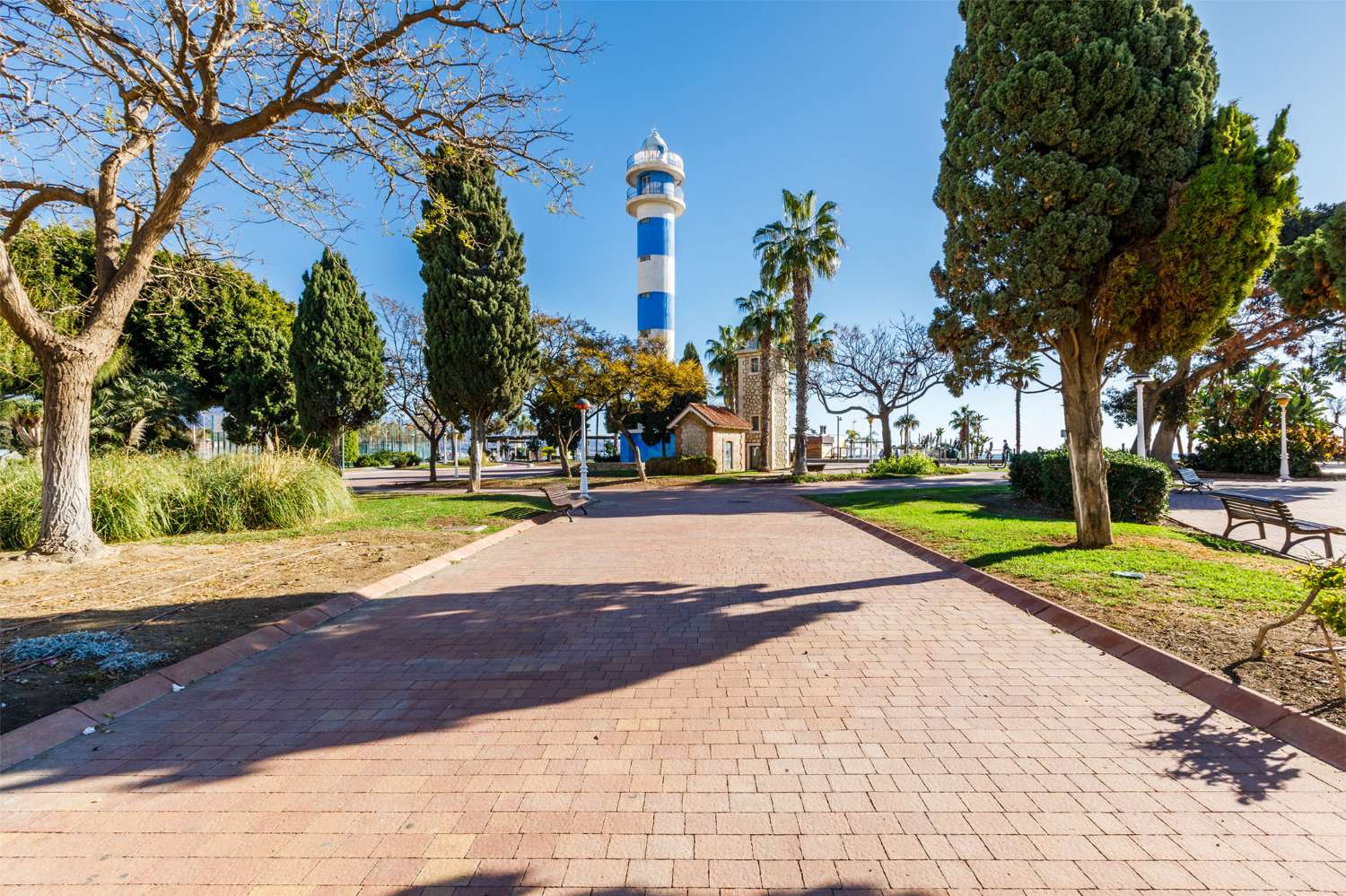 Tvårumslägenhet i centrum av Torre del Mar