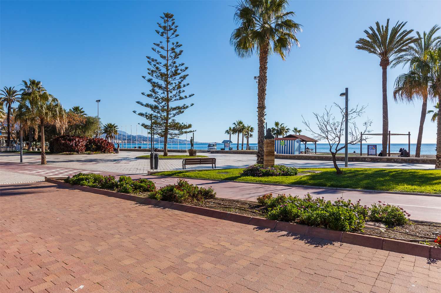 Appartement de deux chambres dans le centre de Torre del Mar