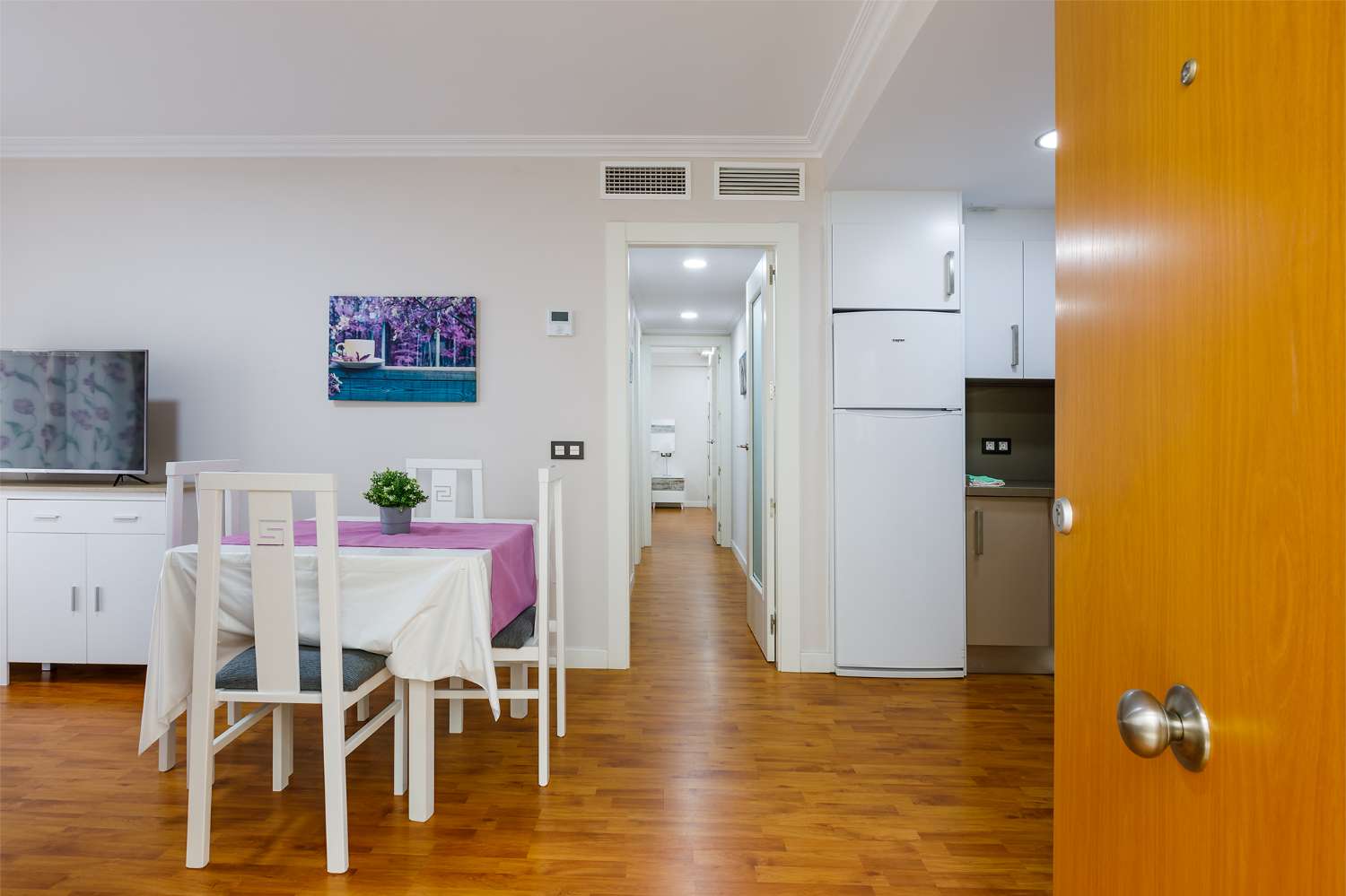 Appartement avec grande terrasse dans le centre de Torre del Mar, deux chambres, deux salles de bain