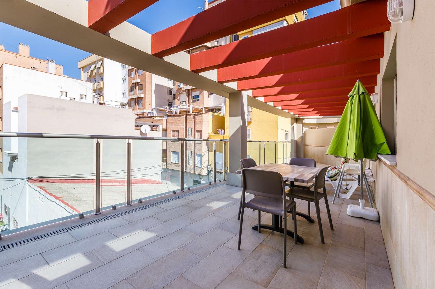 Apartment with large terrace in the center of Torre del Mar, two bedrooms, two bathrooms