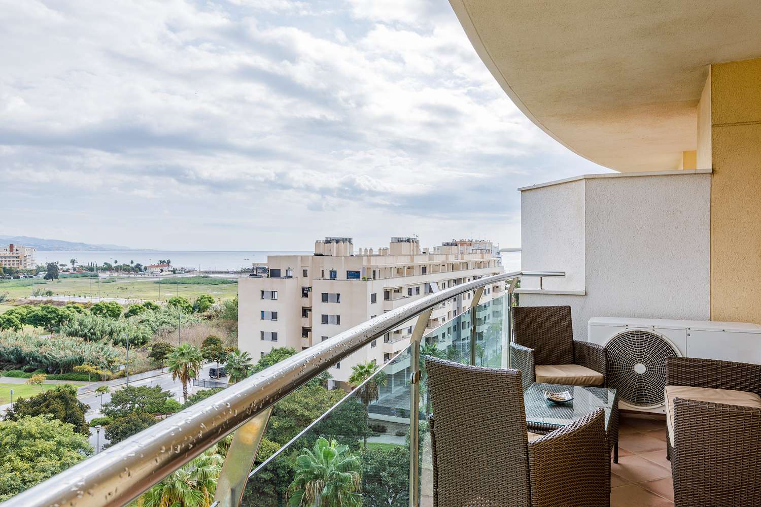 Apartment mit zwei Schlafzimmern Torre del Mar, neuer Bereich, Klimaanlage und Pool