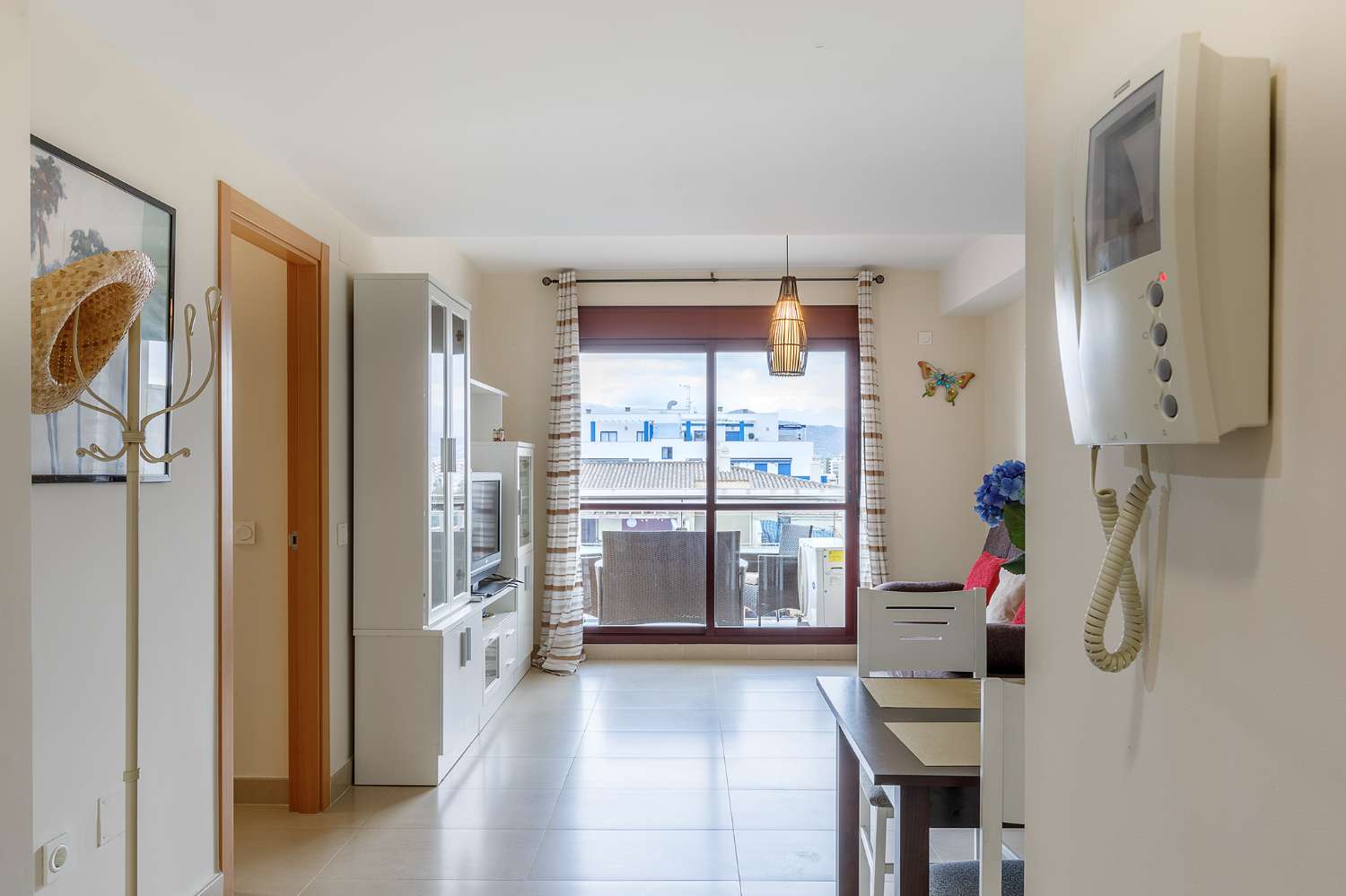 Two bedroom apartment Torre del Mar new area, air-conditioning and pool