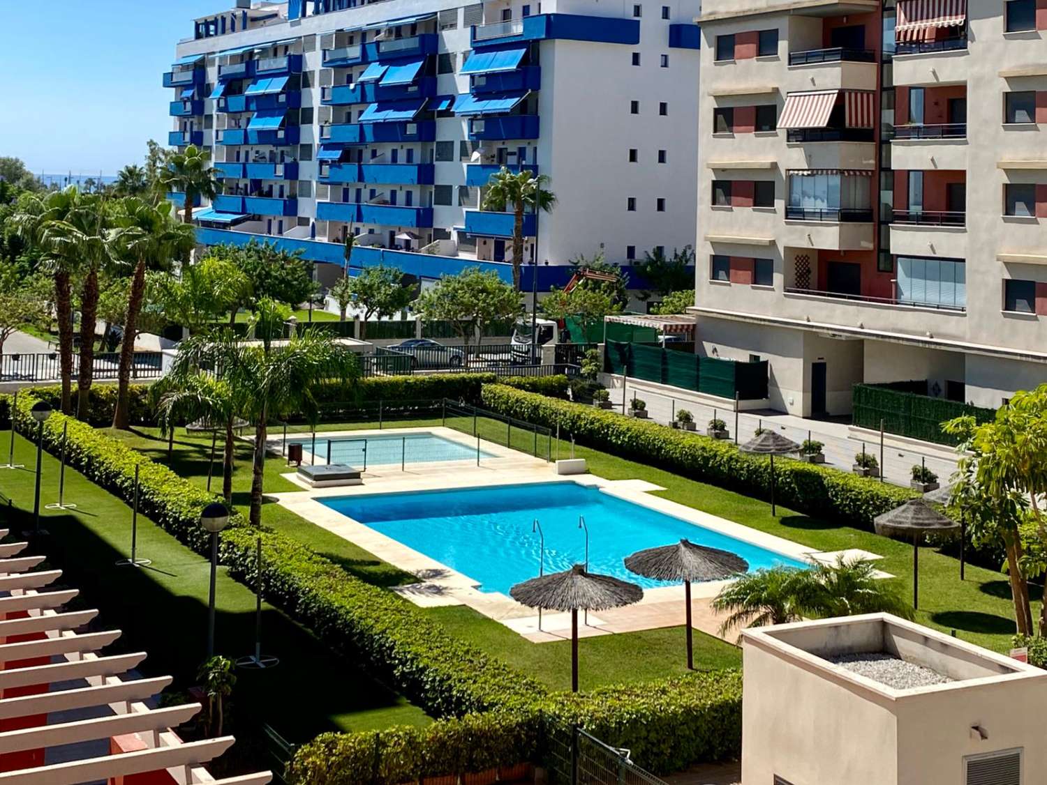 Apartamento con piscina zona nueva Torre del Mar