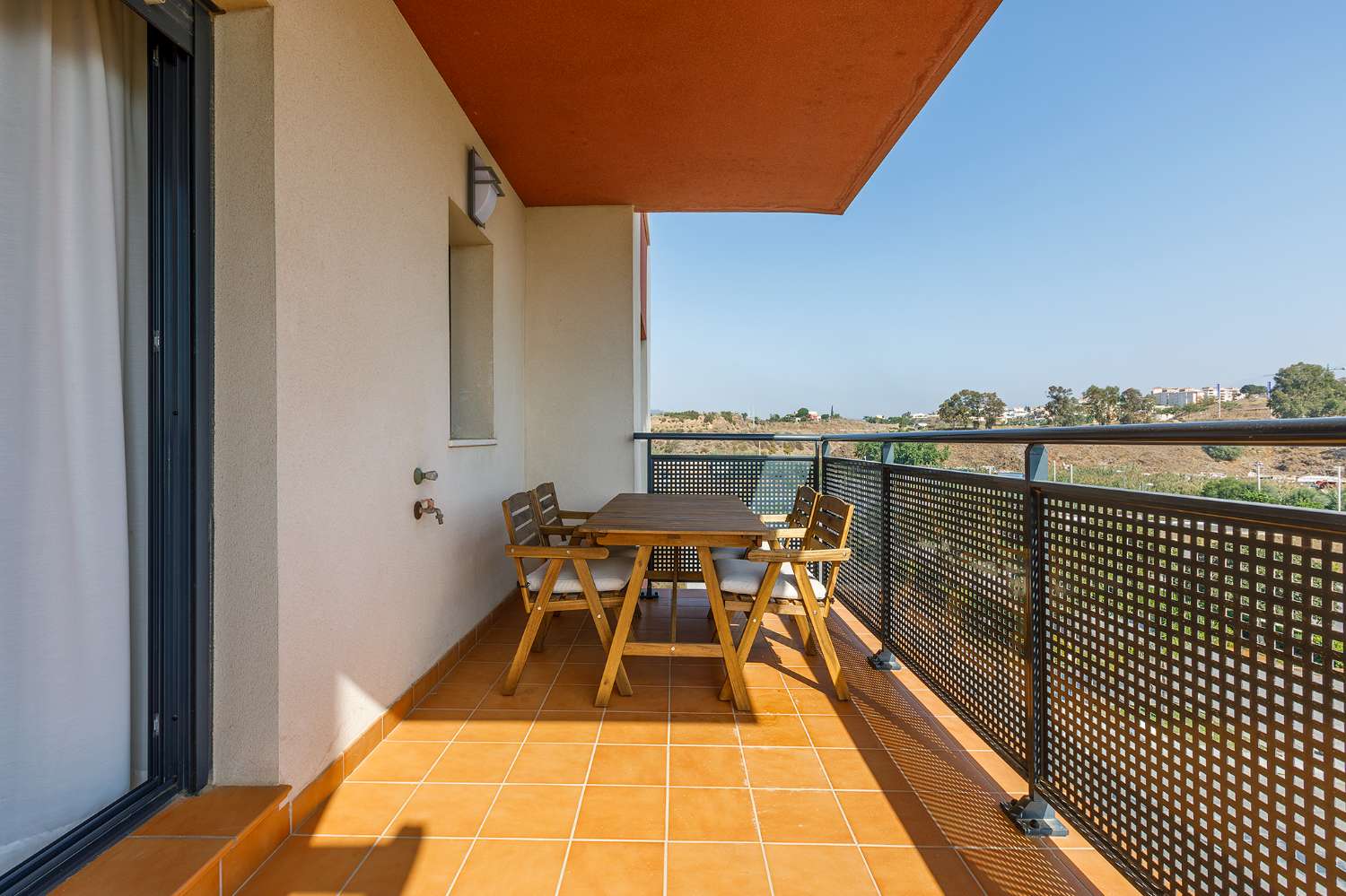 Two bedroom apartment in the new area of Torre del Mar, with parking space, wifi and community pool