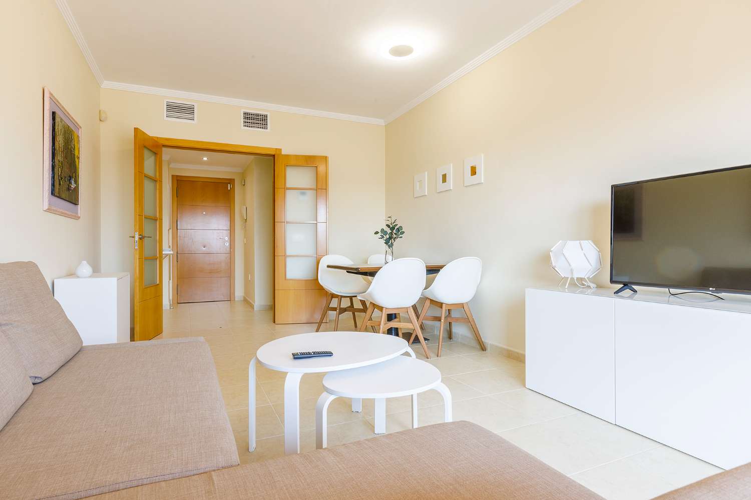 Two bedroom apartment in the new area of Torre del Mar, with parking space, wifi and community pool