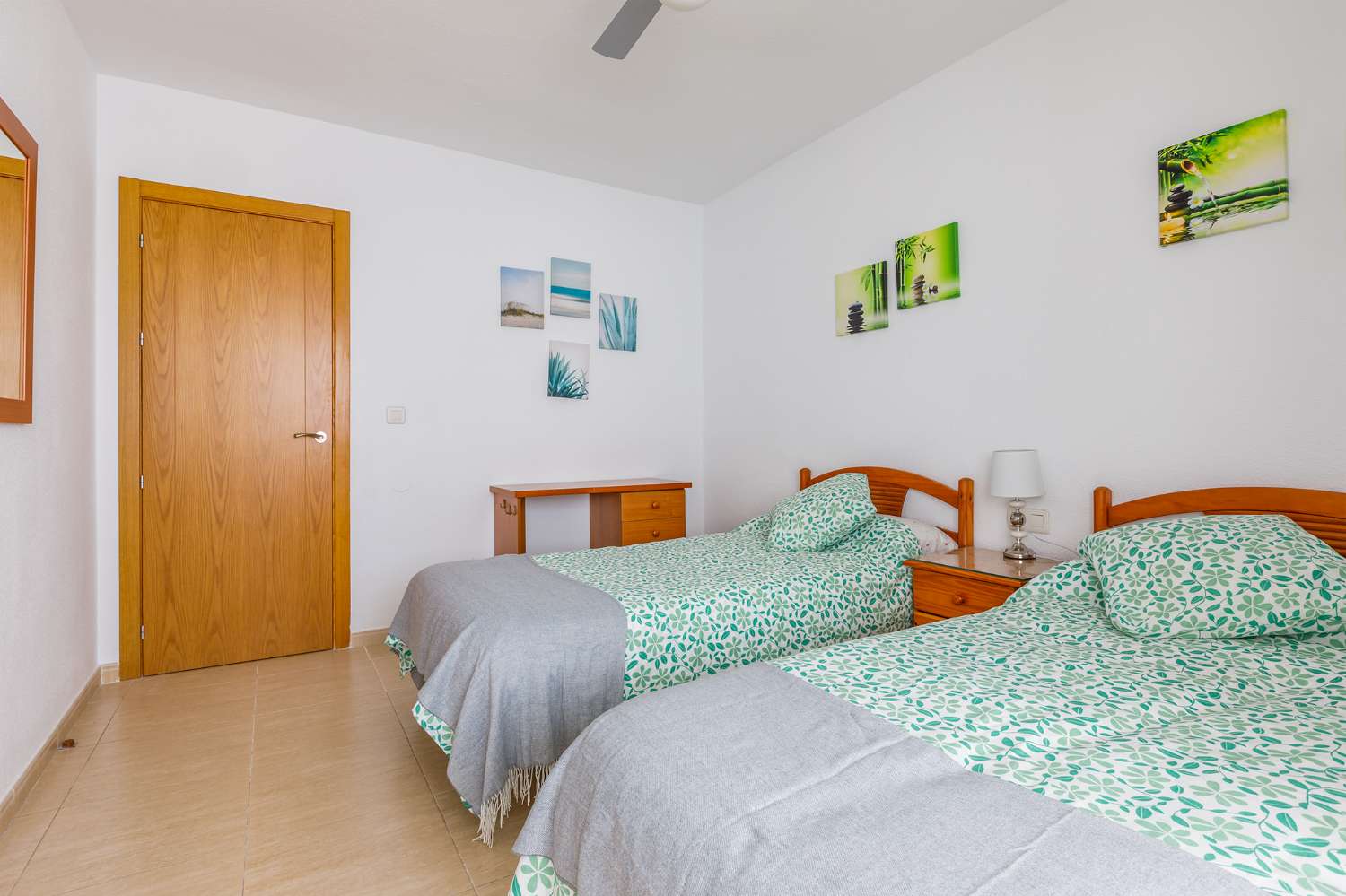 Two bedroom, two bathroom apartment in the center of Torre del Mar, with communal pool