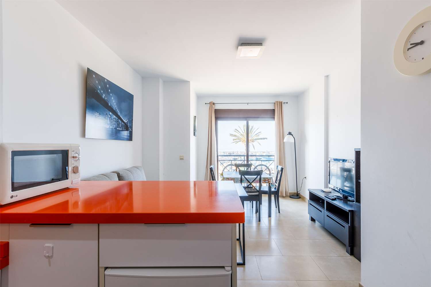 Appartement d&#39;une chambre, première ligne de la marina de La Caleta