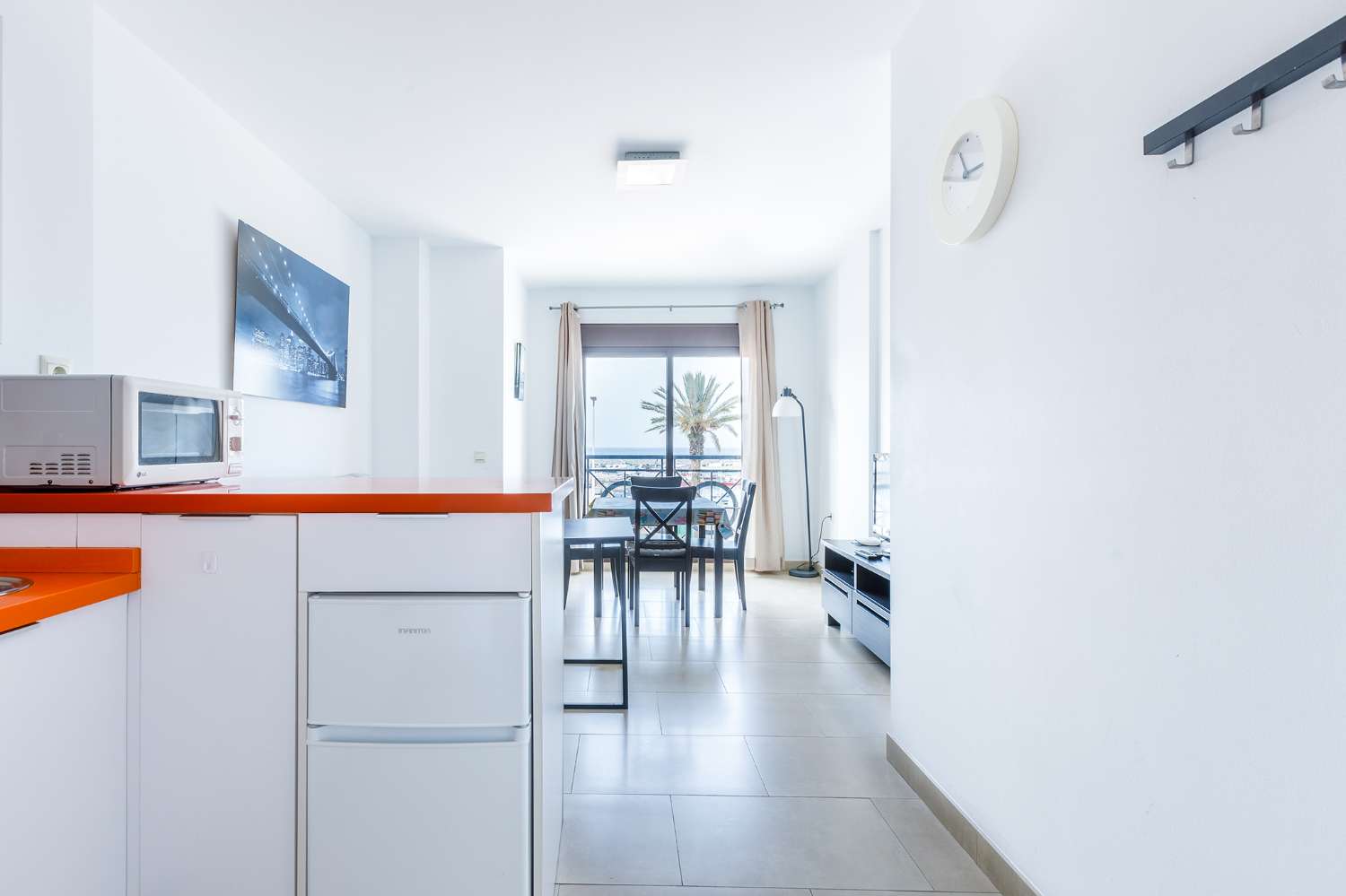 Appartement d&#39;une chambre, première ligne de la marina de La Caleta