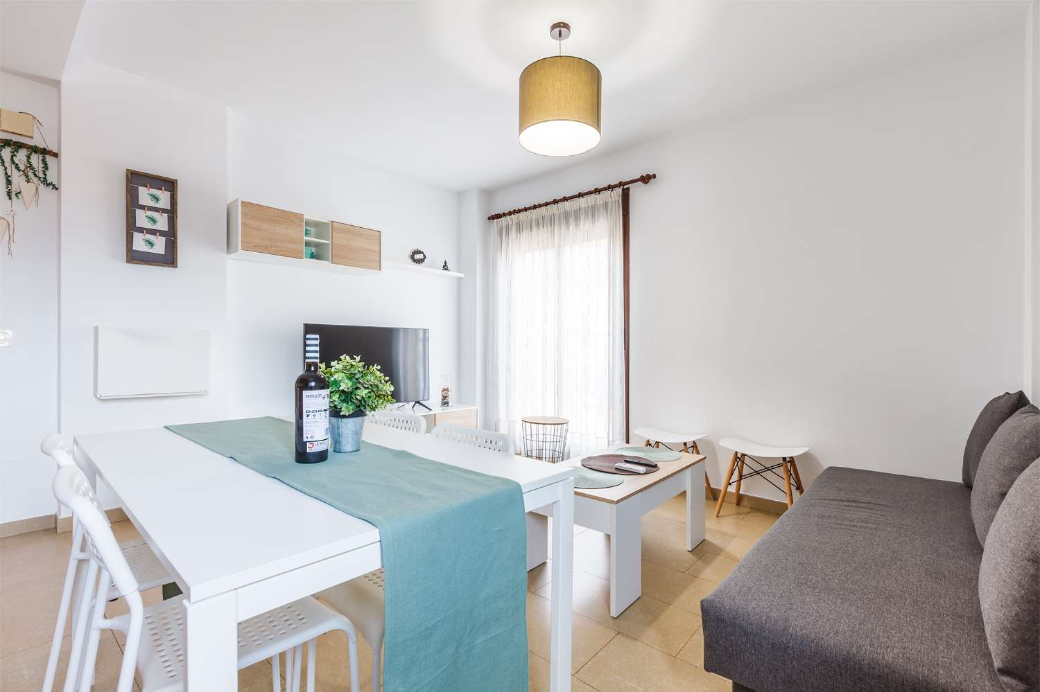 Petit Appartement de vacances à Paseo Marítimo de Levante (Torre del Mar)