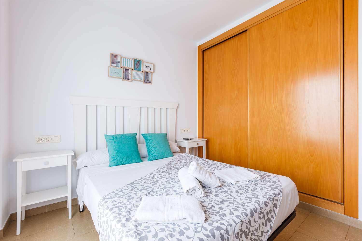 Apartment for holidays in Paseo Marítimo de Levante (Torre del Mar)