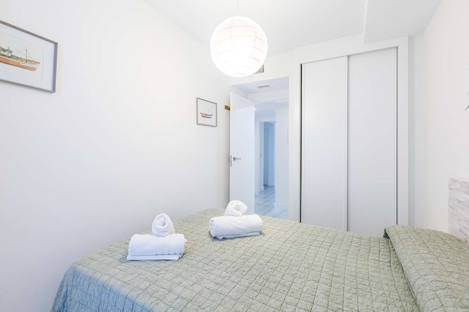 Apartamento tres dormitorios, cerca del mar, para invierno