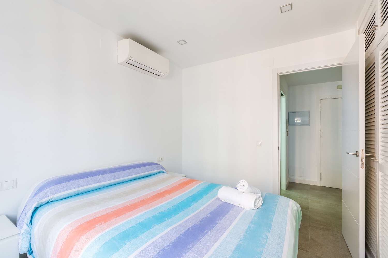 Two bedroom apartment in the center of Torre del Mar, available for winter