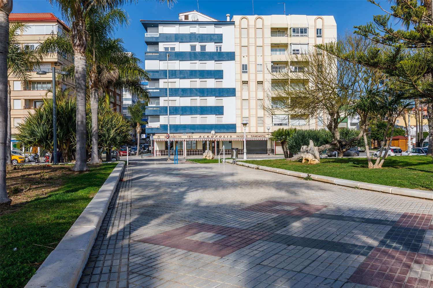 Beachfront apartment, Torre del Mar Lighthouse area, for winter