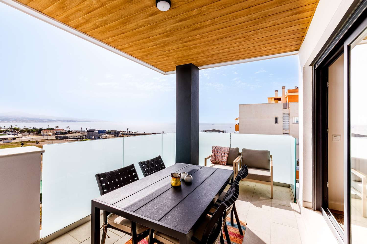 A&amp;N Sea View Penthouse
