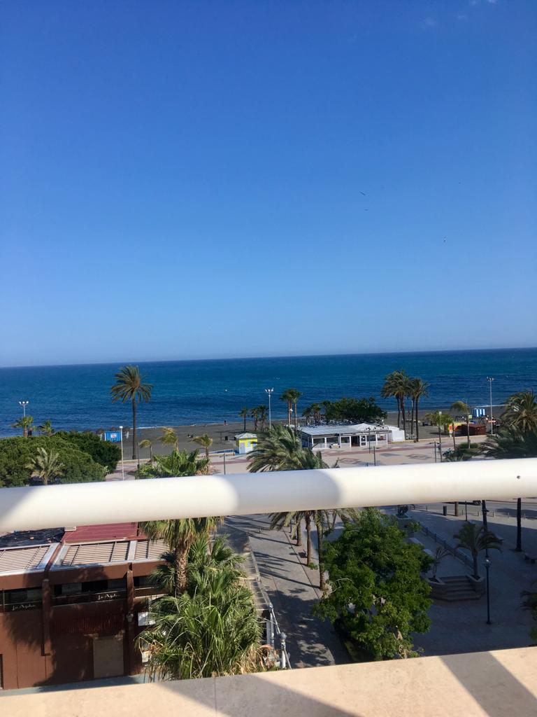 Pieni huoneisto loma Centro (Torre del Mar)