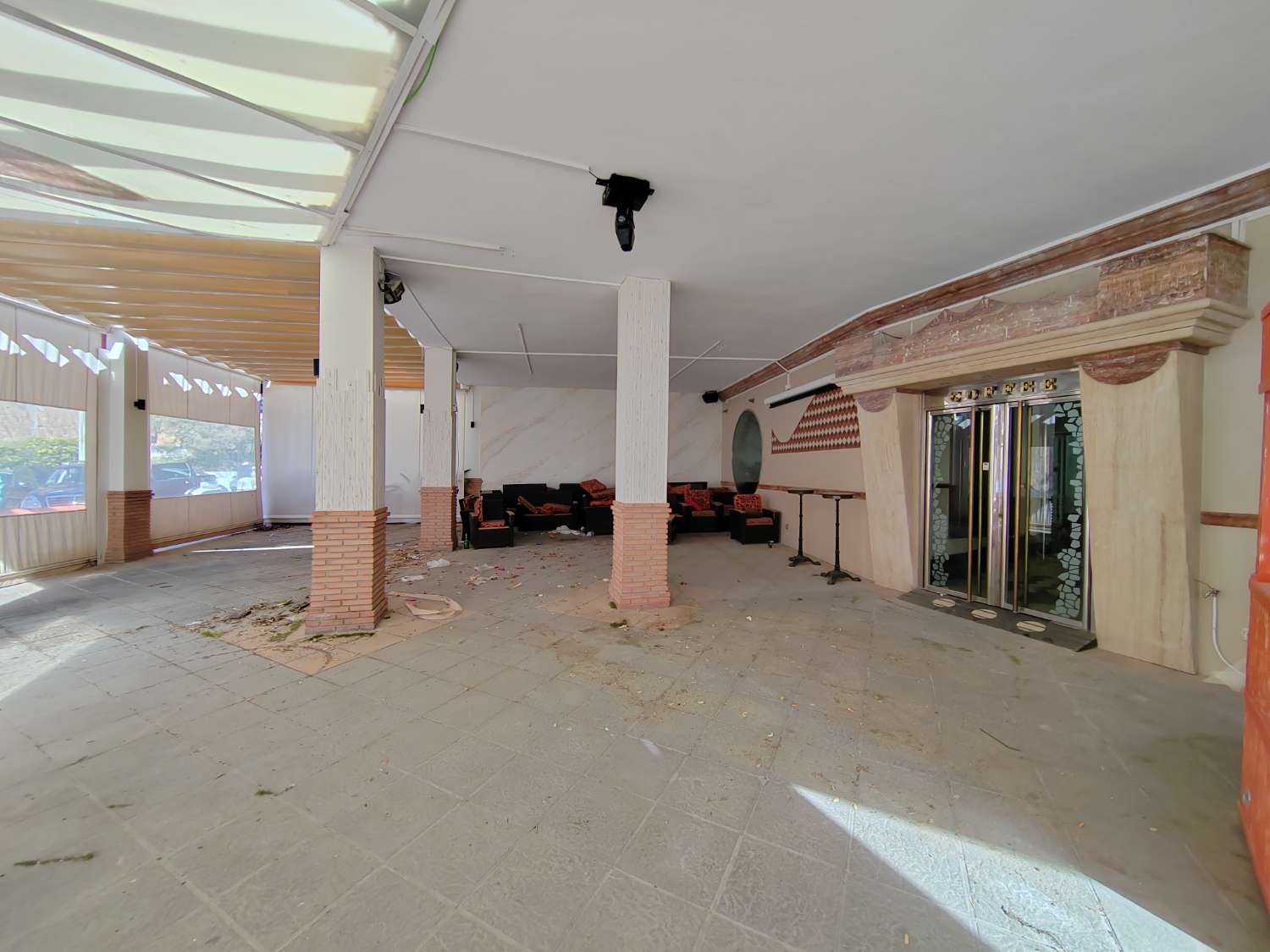 Local commercial à Burriana, Nerja