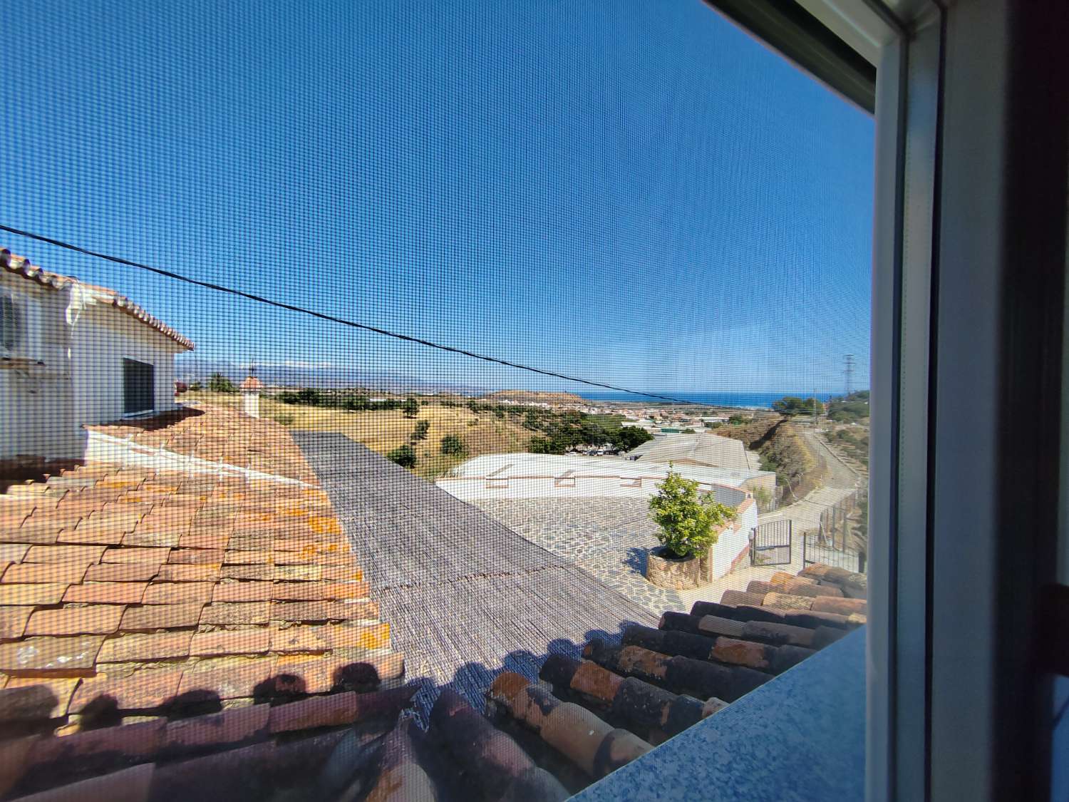 Country Property for sale in Almayate
