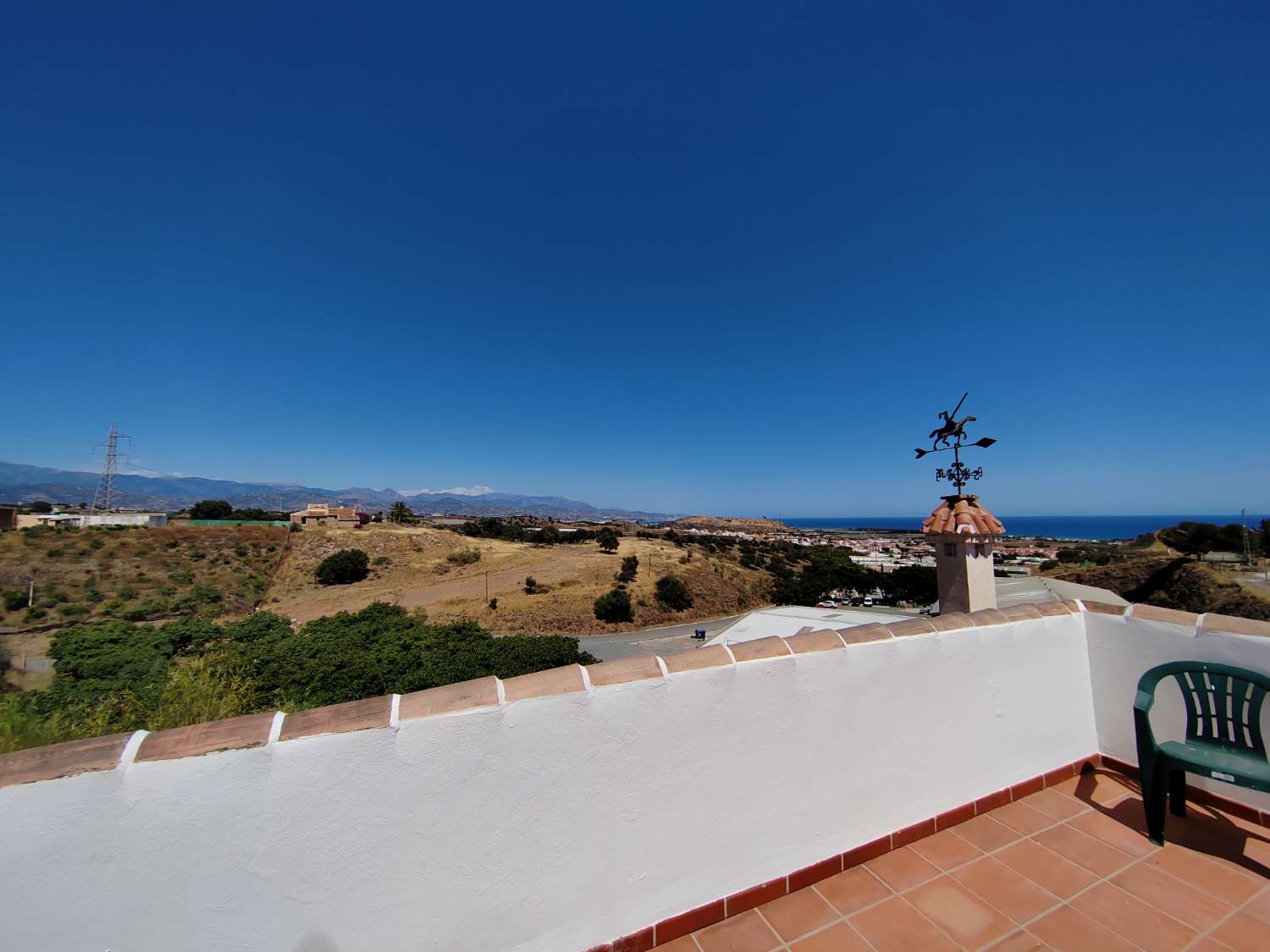Country Property for sale in Almayate