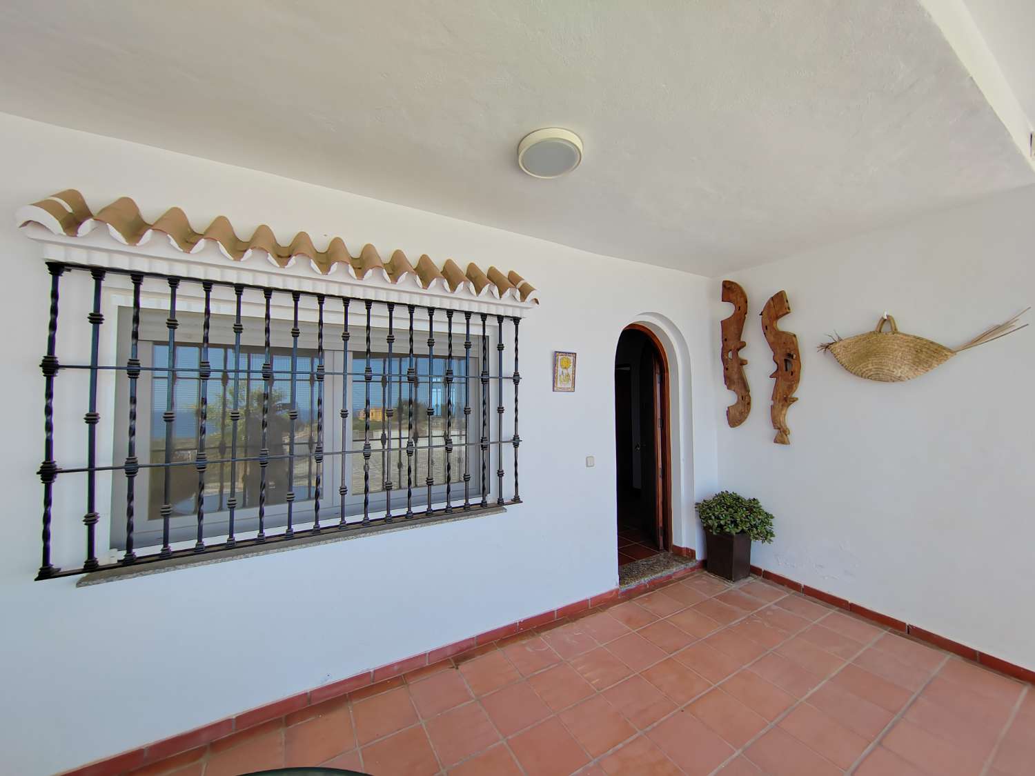 Country Property for sale in Almayate