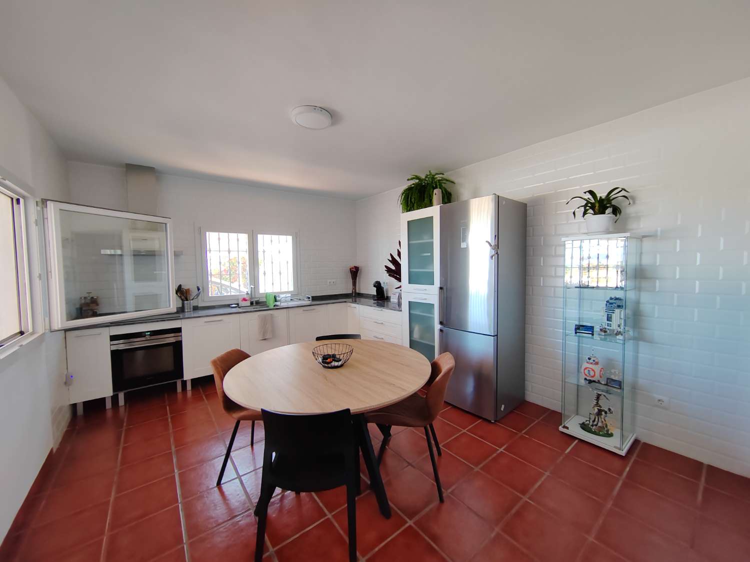 Country Property for sale in Almayate