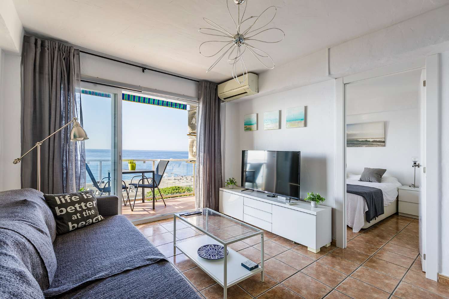 Apartamento Frente al Mar con Vistas Panorámicas