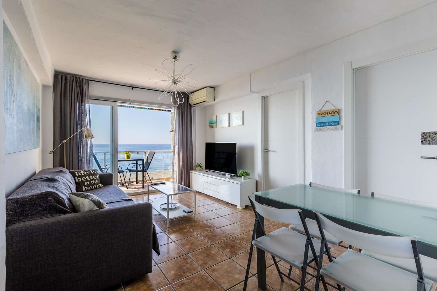 Apartamento Frente al Mar con Vistas Panorámicas