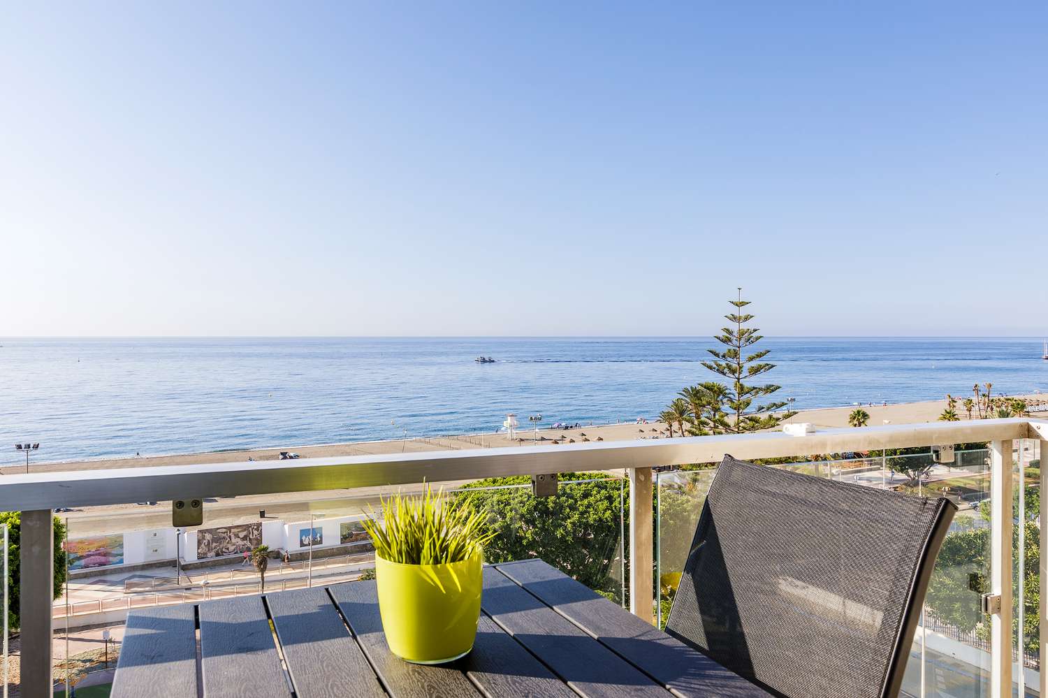 Apartamento Frente al Mar con Vistas Panorámicas