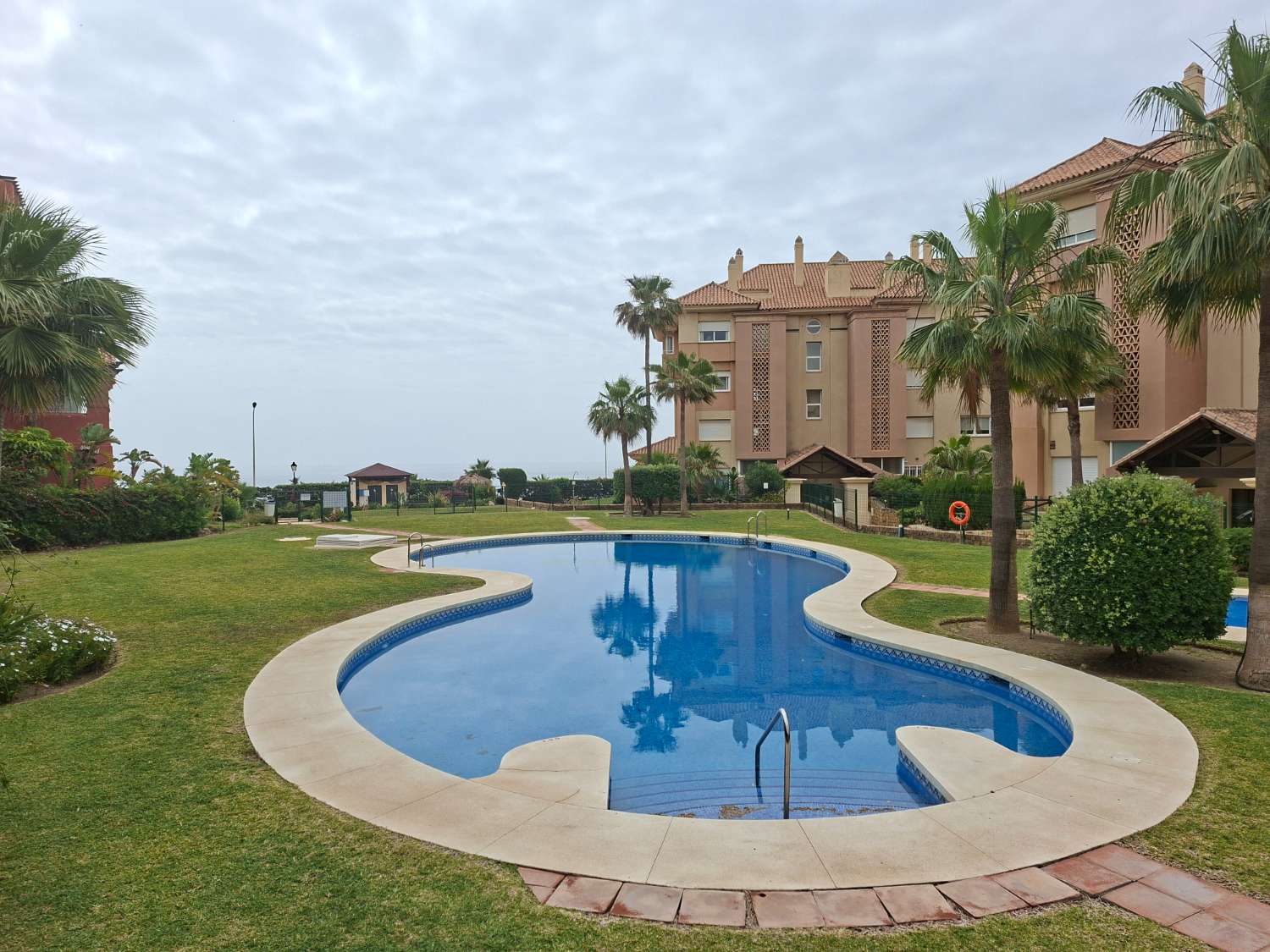 Pis en venda in Torrox Costa