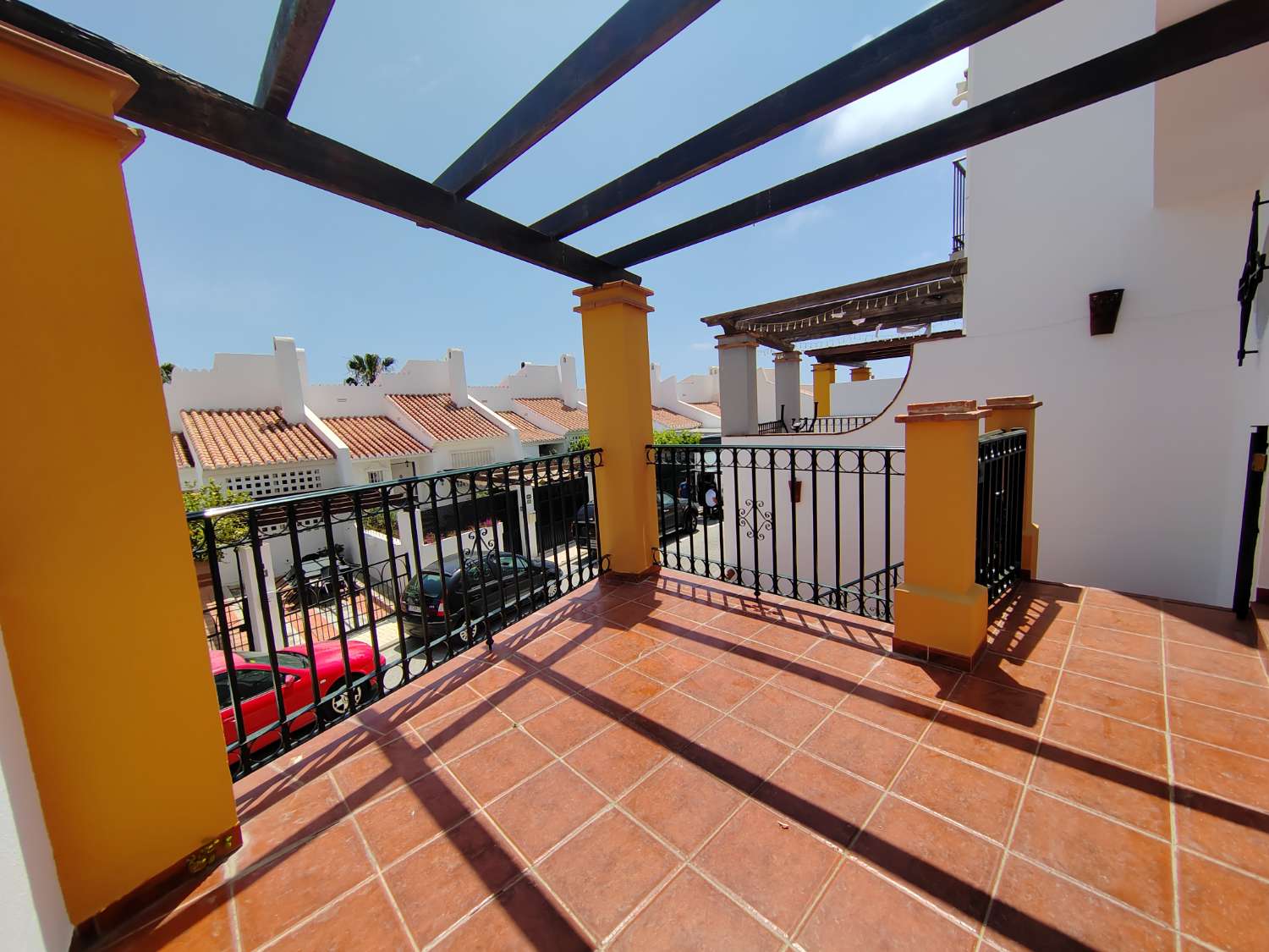 Vivienda en Viña Málaga, Torre del Mar – Vistas Espectaculares y Excelente Ubicación