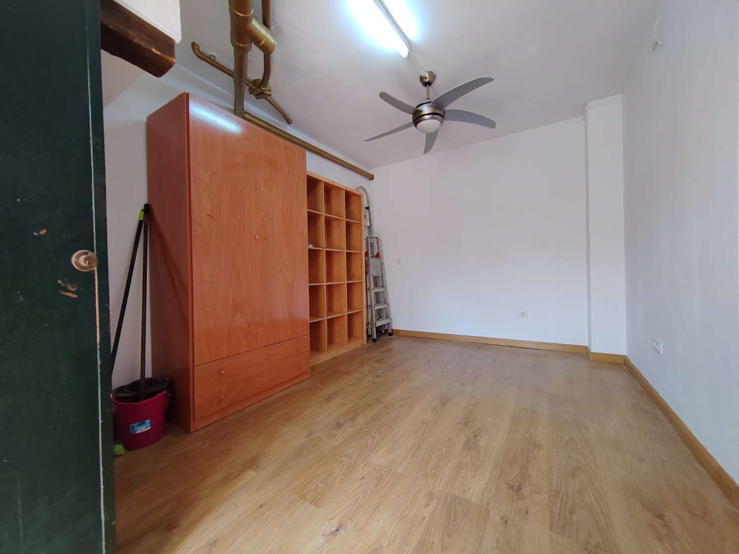 Vivienda en Viña Málaga, Torre del Mar – Vistas Espectaculares y Excelente Ubicación