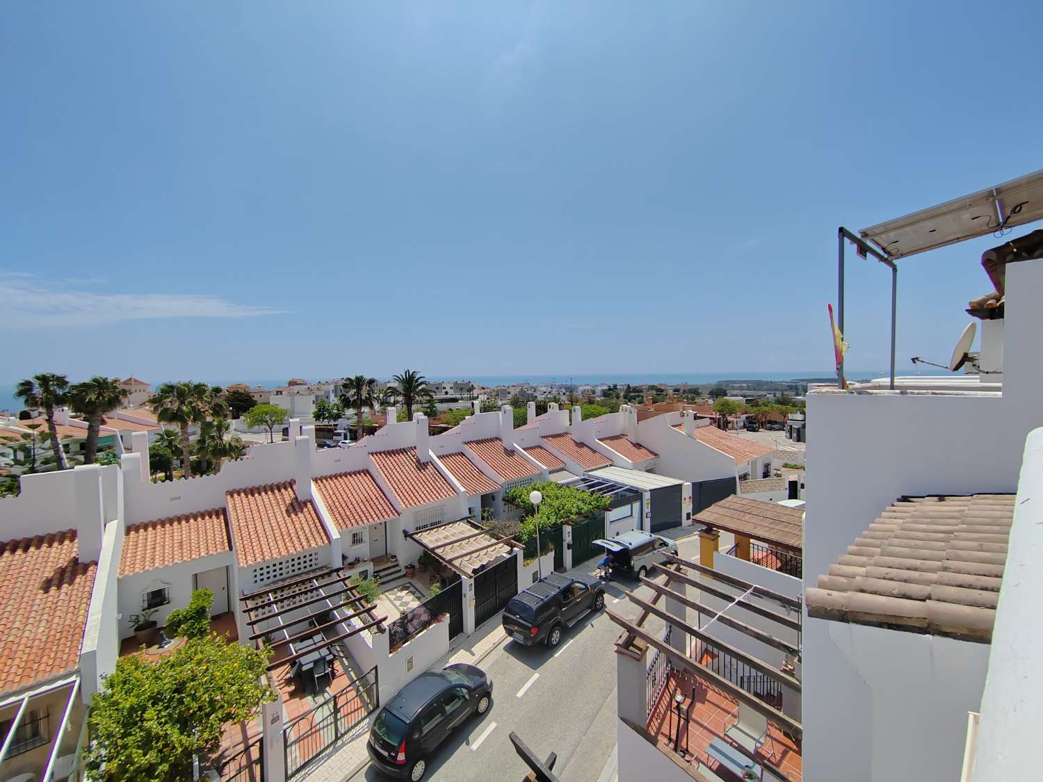 Vivienda en Viña Málaga, Torre del Mar – Vistas Espectaculares y Excelente Ubicación