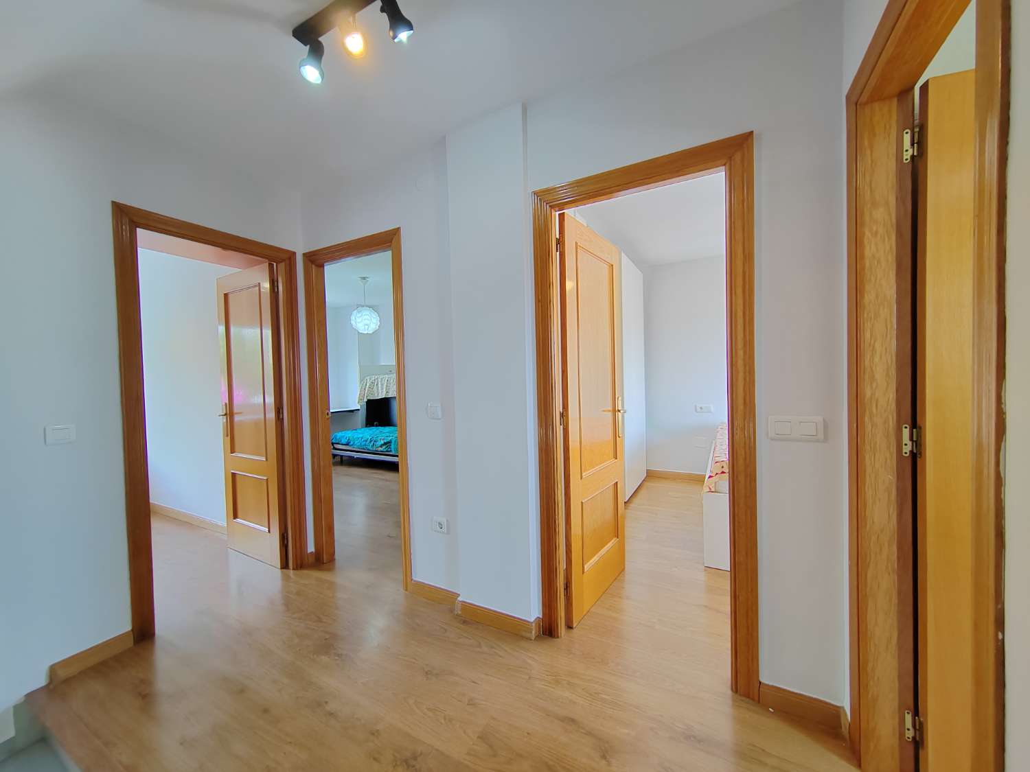 Vivienda en Viña Málaga, Torre del Mar – Vistas Espectaculares y Excelente Ubicación