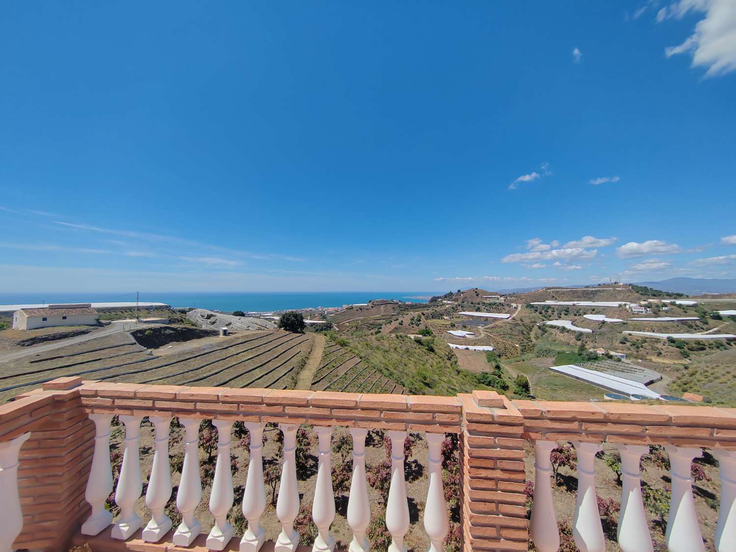 Maison de campagne avec vue sur mer et piscine, à 10 min de la plage