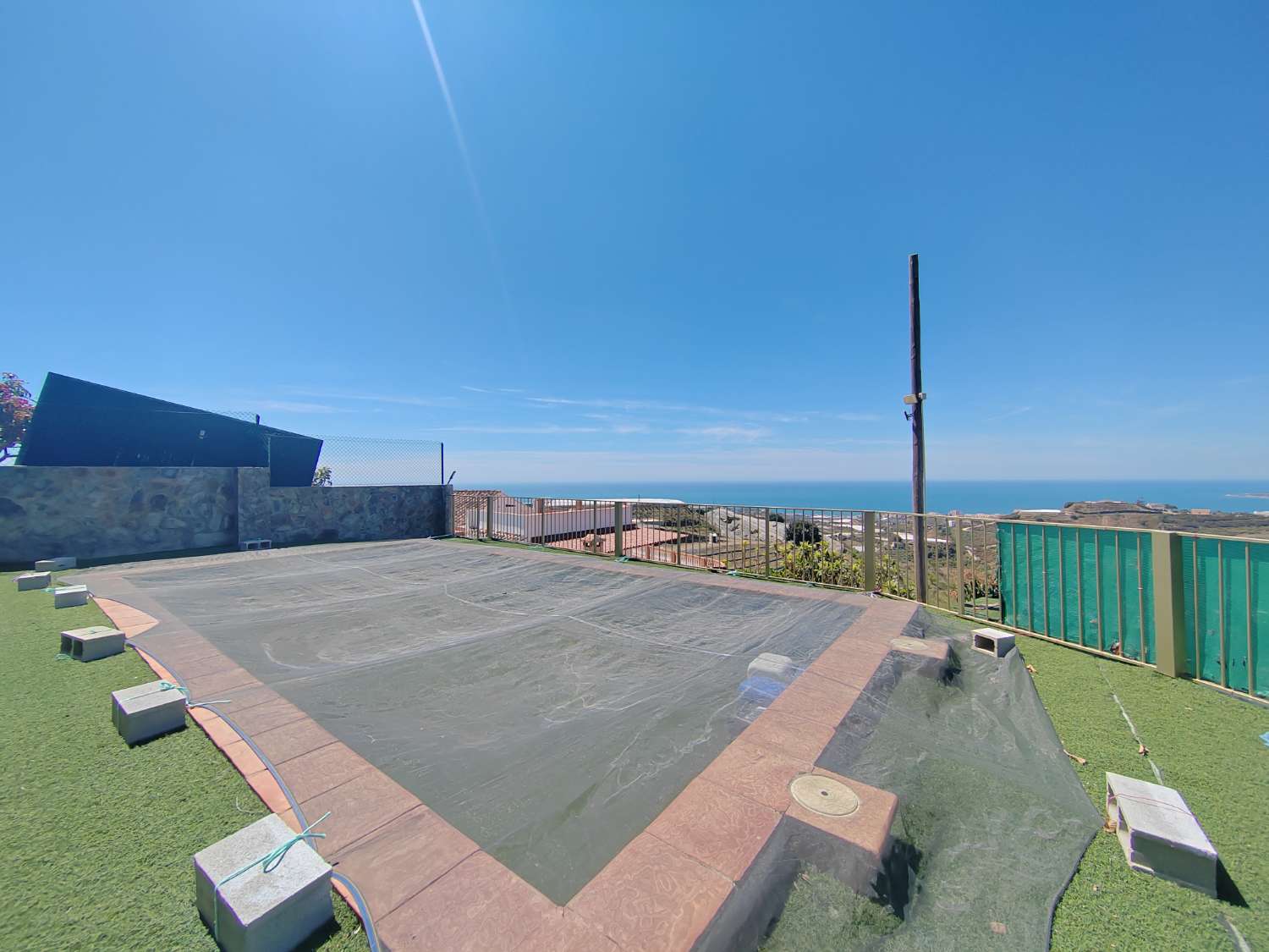 Maison de campagne avec vue sur mer et piscine, à 10 min de la plage
