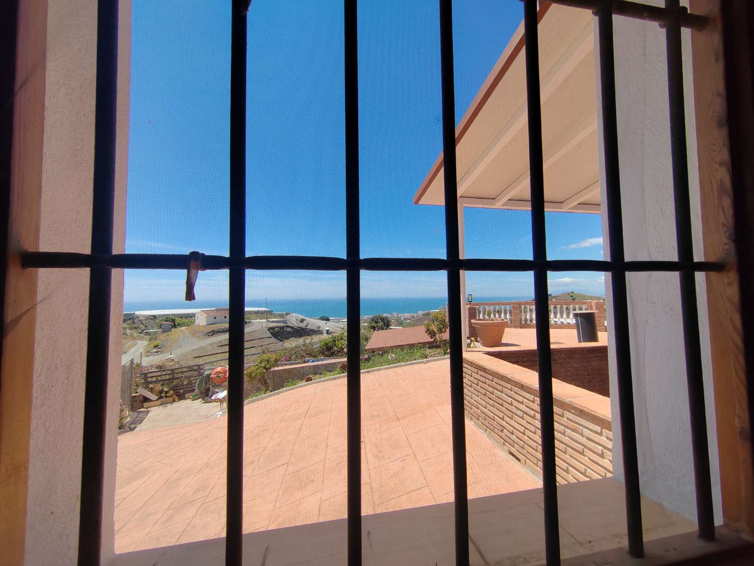 Maison de campagne avec vue sur mer et piscine, à 10 min de la plage