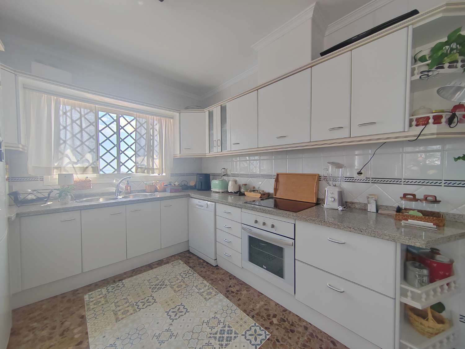 Villa with a privileged location and unique views in Viña Málaga