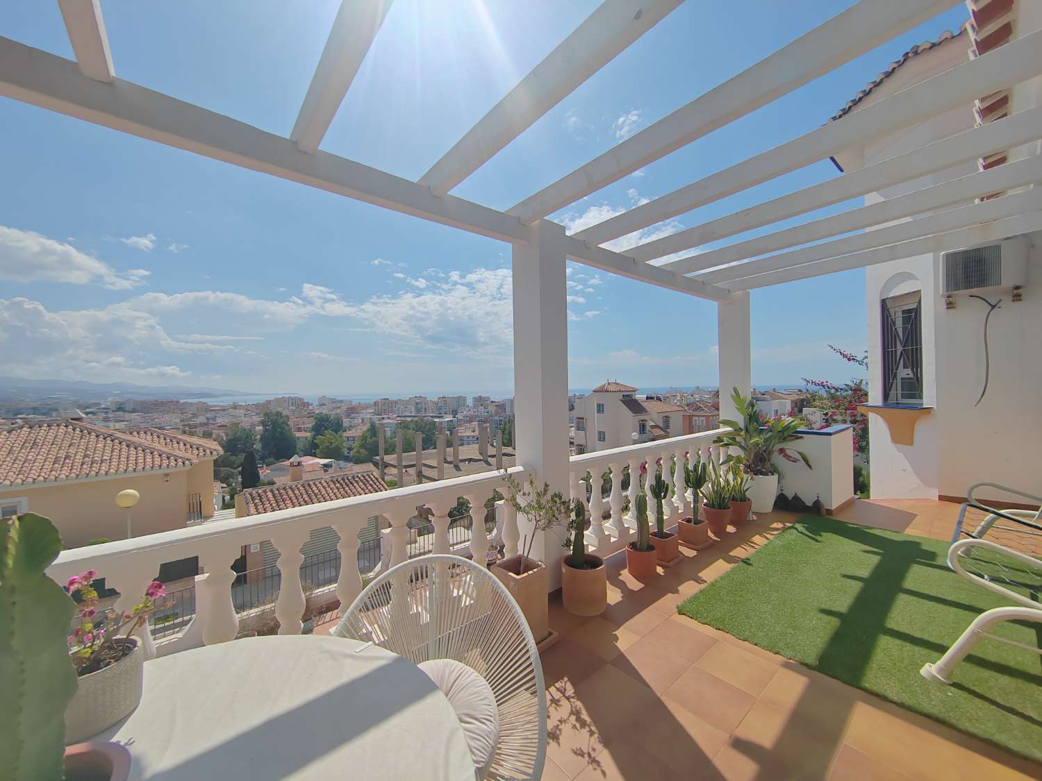 Villa with a privileged location and unique views in Viña Málaga