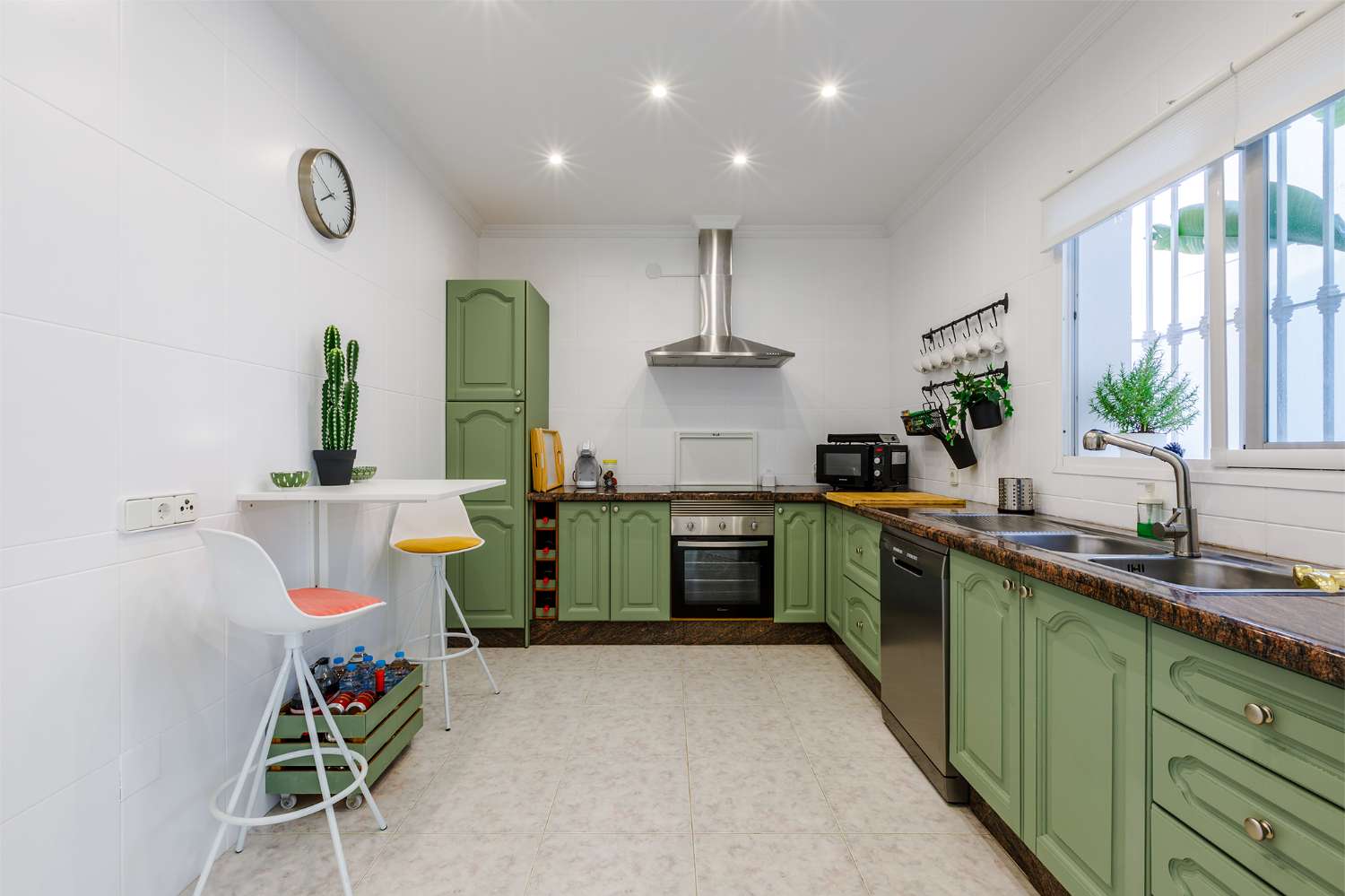 Villa independiente con vistas al mar y licencia turística