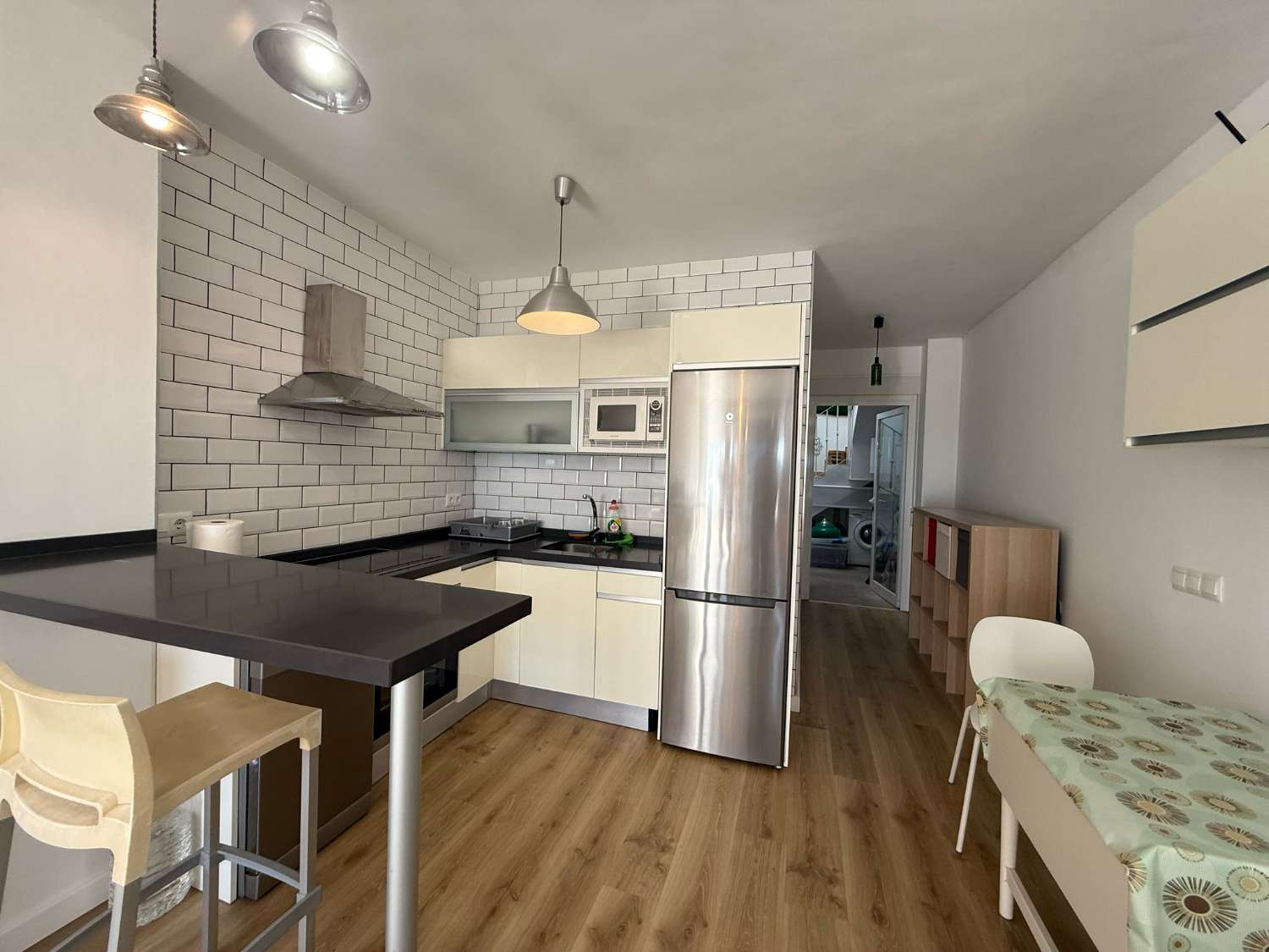 Apartamento en alquiler en Paseo Marítimo de Levante (Torre del Mar)