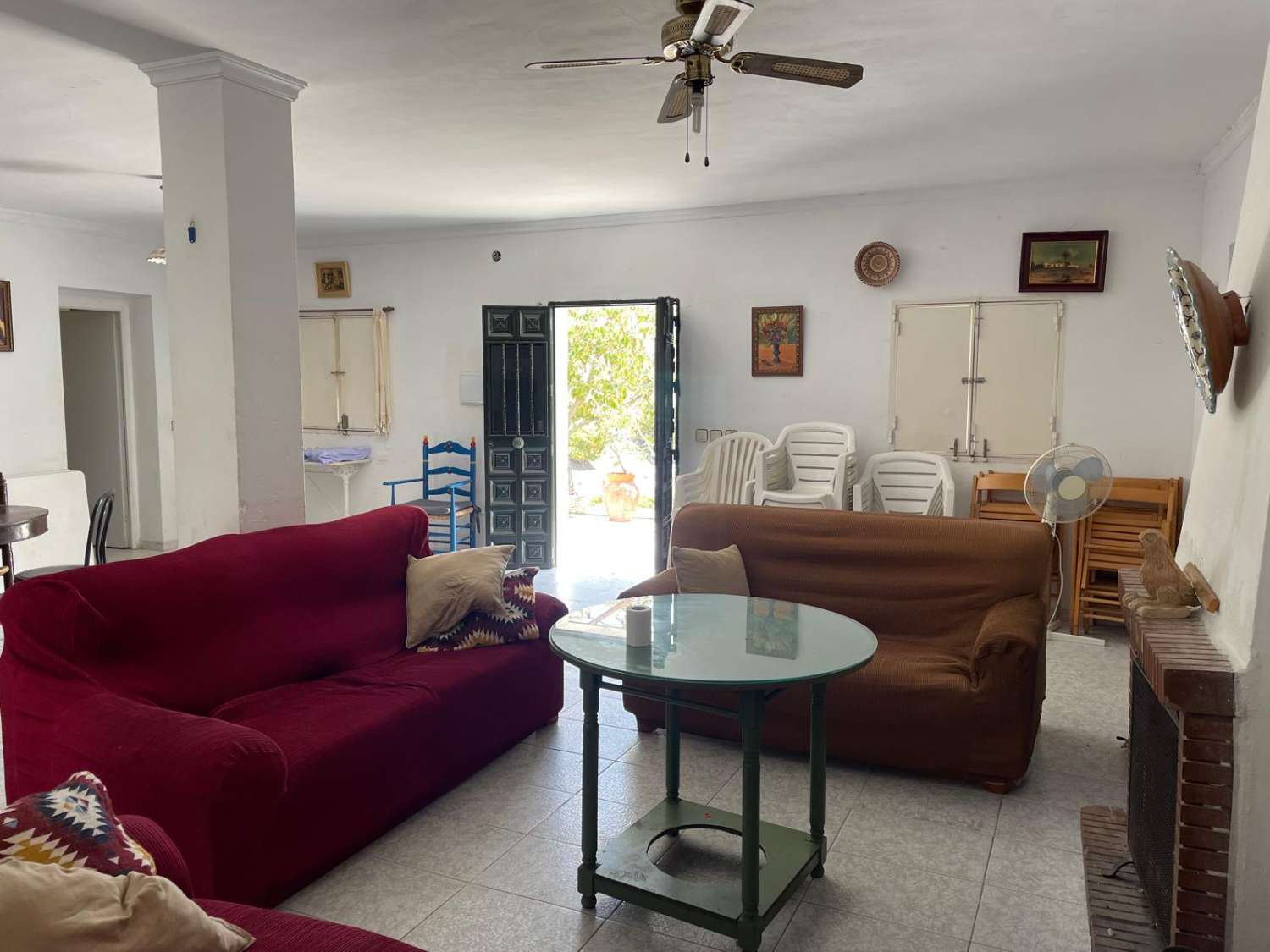 Casa rural con terreno en Velez-Málaga