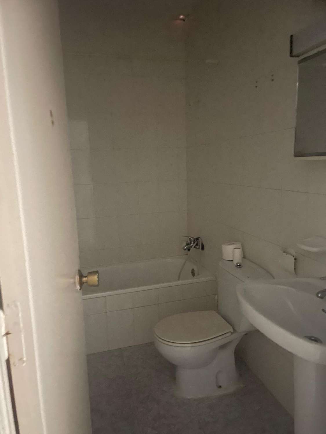 Casa rural con terreno en Velez-Málaga