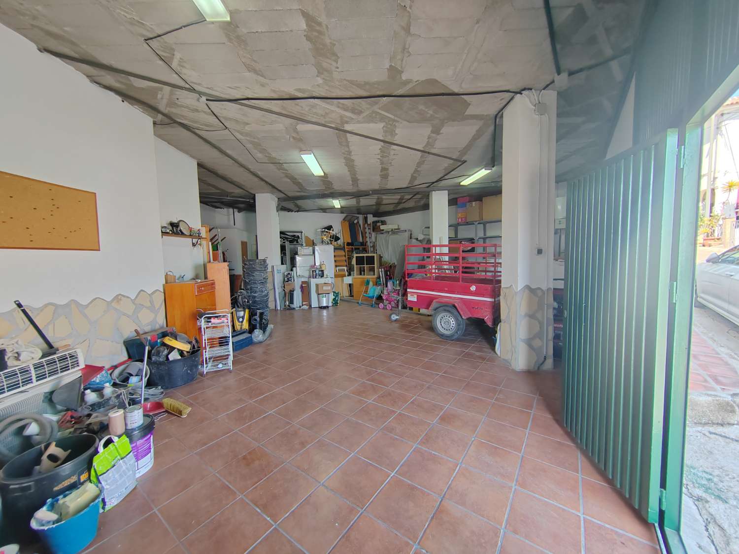 Casa con vistas espectaculares en Competa y apartamento independiente