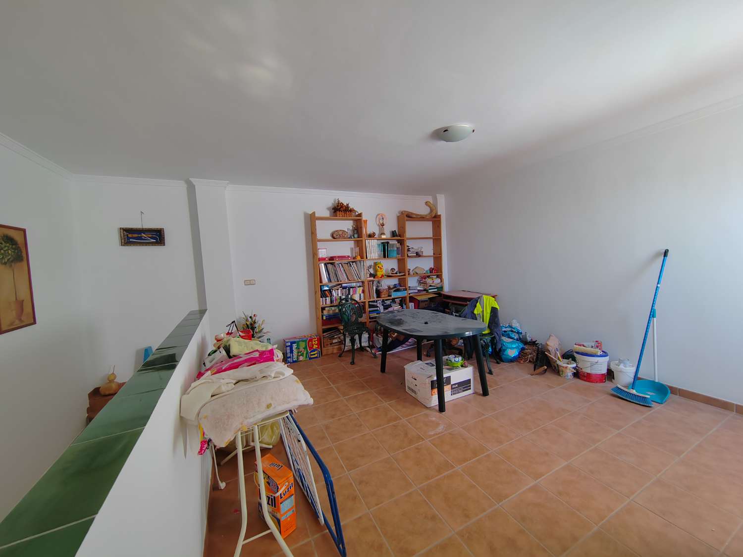 Casa con vistas espectaculares en Competa y apartamento independiente