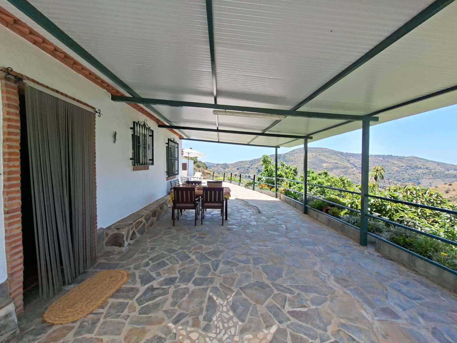 Casa rustica con piscina Cómpeta