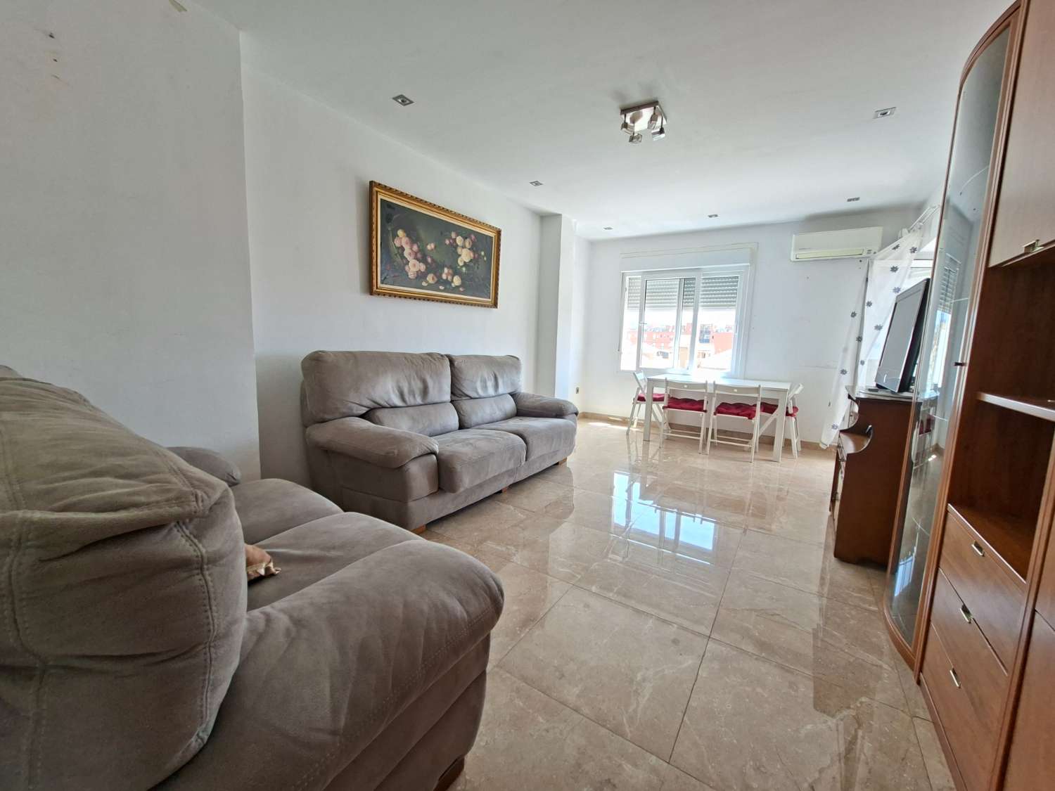 Piso de 3 dormitorios Vélez-Málaga